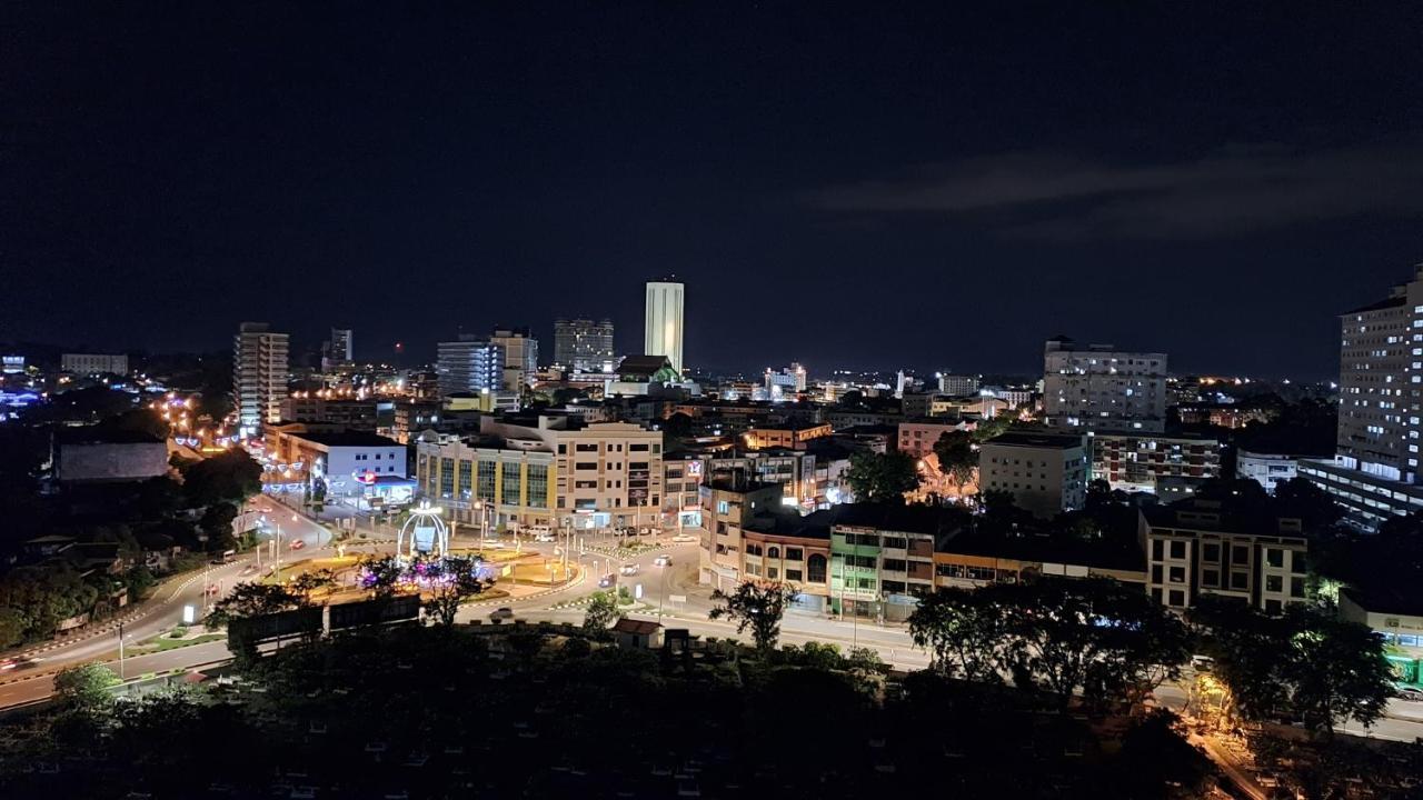 1201 Apartment Ladang Tok Pelam Tepipantaibatuburuk กัวลาตรังกานู ภายนอก รูปภาพ